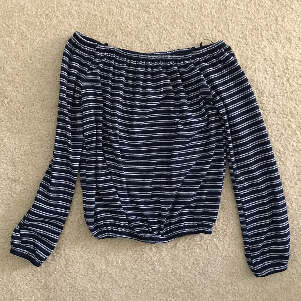 One Clothing Top